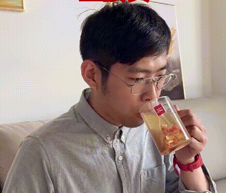 82f41d76f265f082dbe89f20234d6d51c21c9410-1.gif